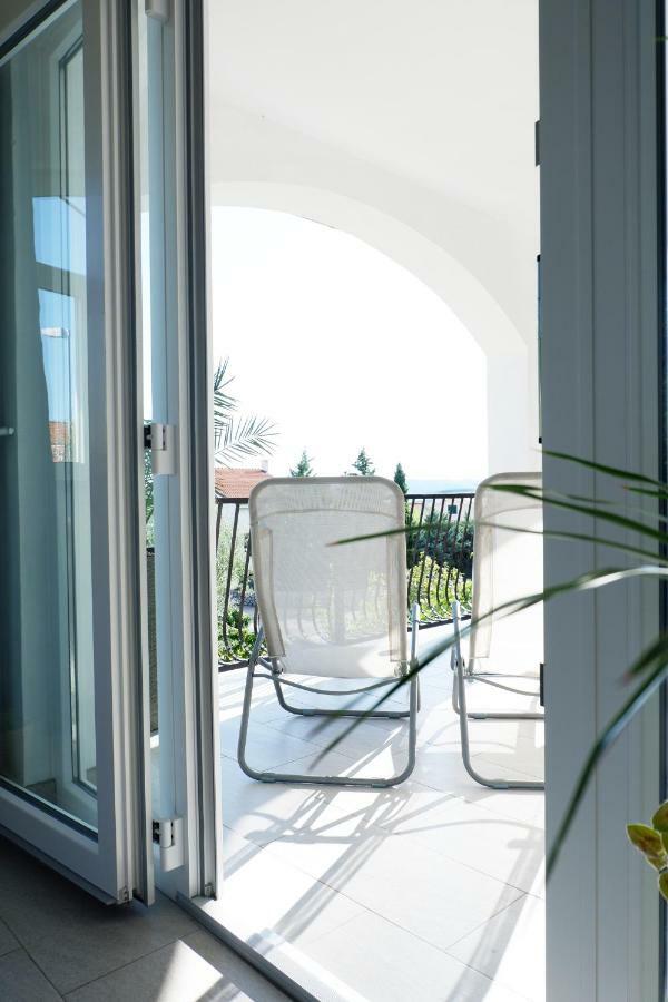 Apartment Ponos Krk Town Εξωτερικό φωτογραφία